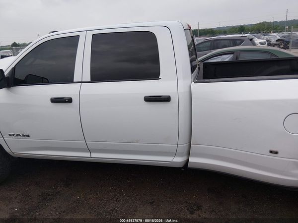 2022 RAM 3500 TRADESMAN  4X4 8' BOX