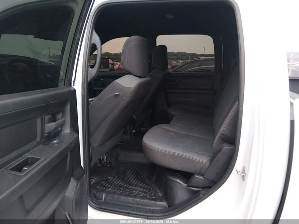 2022 RAM 3500 TRADESMAN  4X4 8' BOX