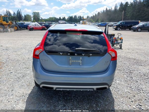 2017 VOLVO V60 CROSS COUNTRY T5