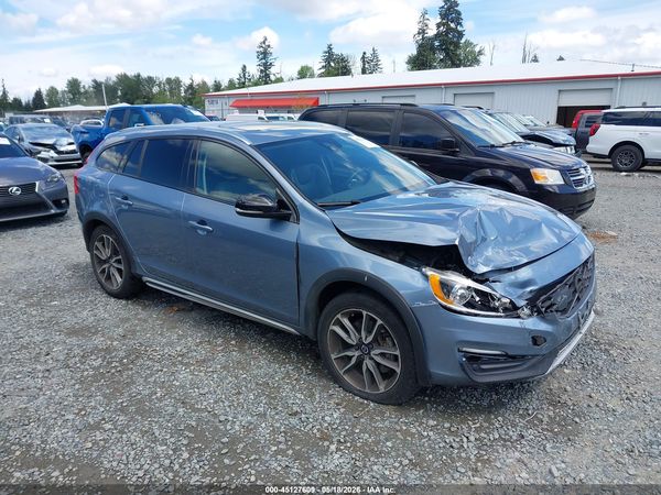 2017 VOLVO V60 CROSS COUNTRY T5