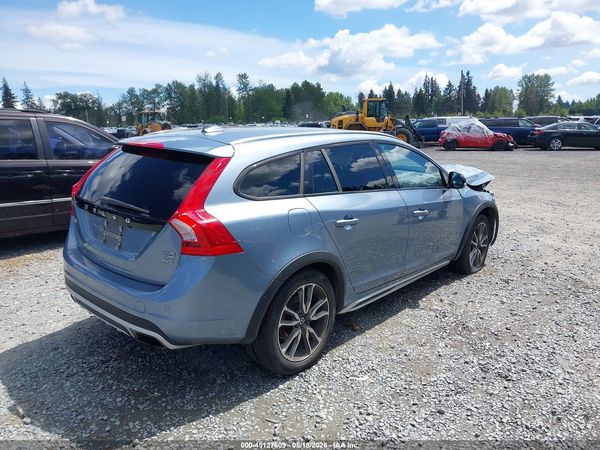 2017 VOLVO V60 CROSS COUNTRY T5