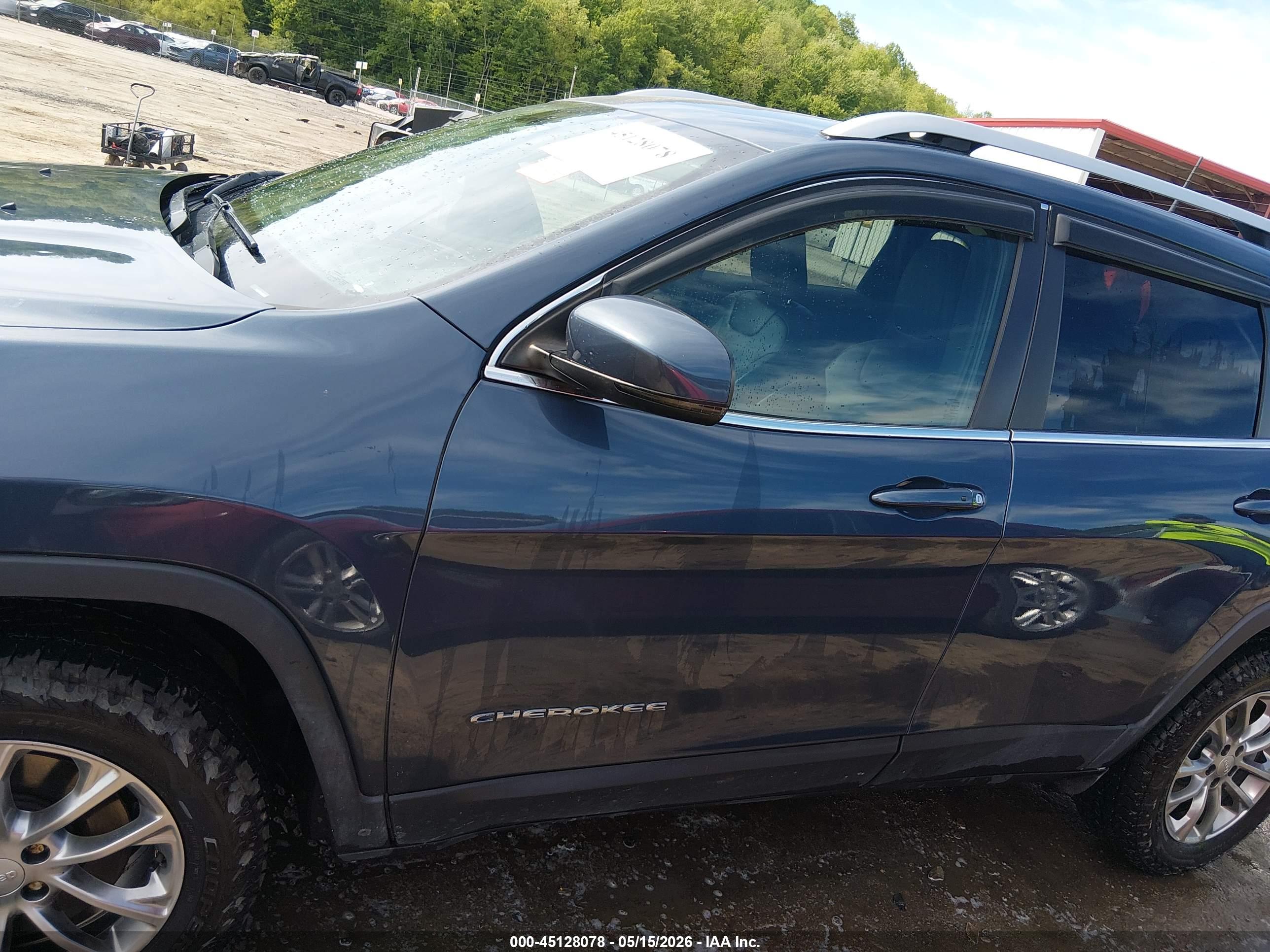 2020 JEEP CHEROKEE LATITUDE PLUS 4X4