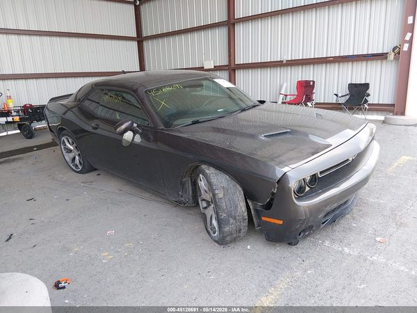 2015 DODGE CHALLENGER SXT PLUS