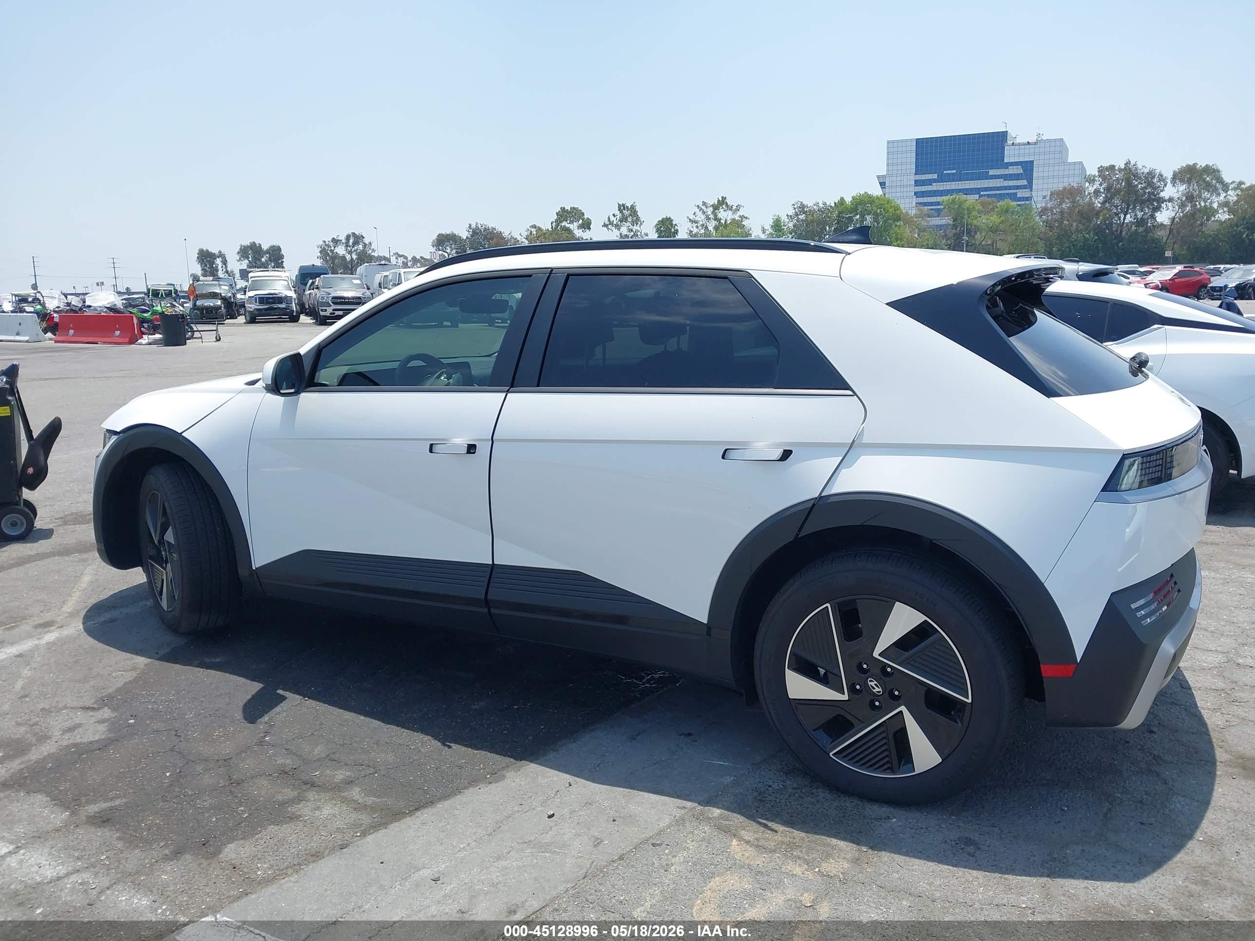 2025 HYUNDAI IONIQ 5 SEL