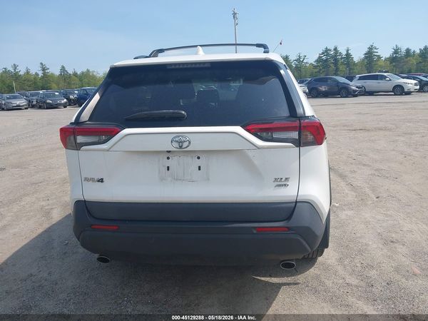 2019 TOYOTA RAV4 XLE