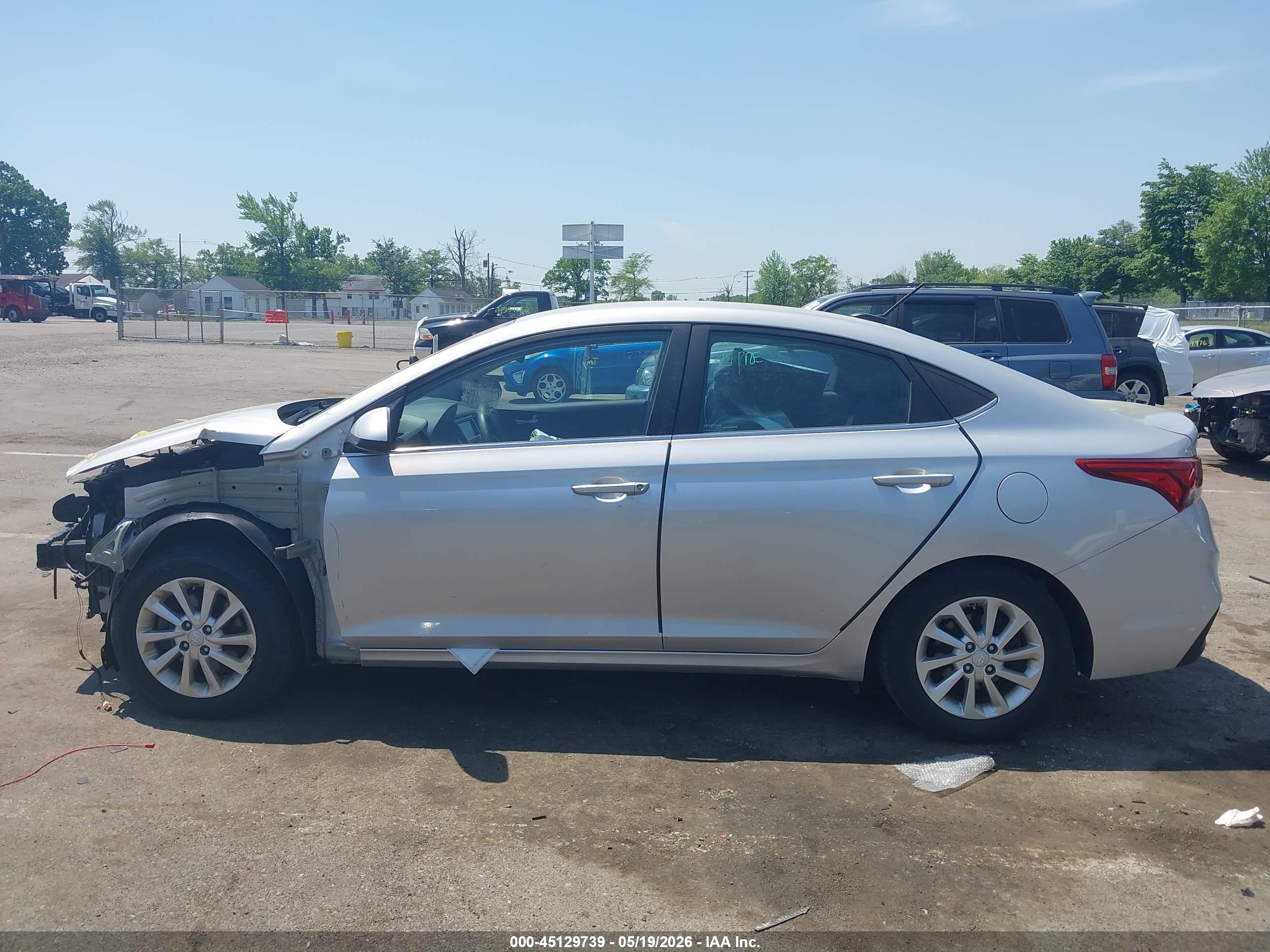 2022 HYUNDAI ACCENT SEL