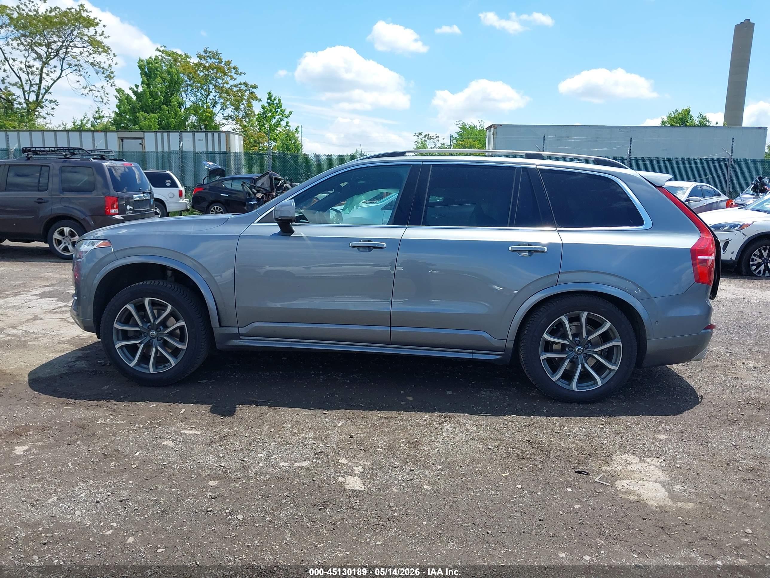2019 VOLVO XC90 T6 MOMENTUM