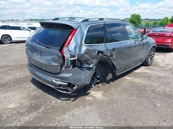 2019 VOLVO XC90 T6 MOMENTUM