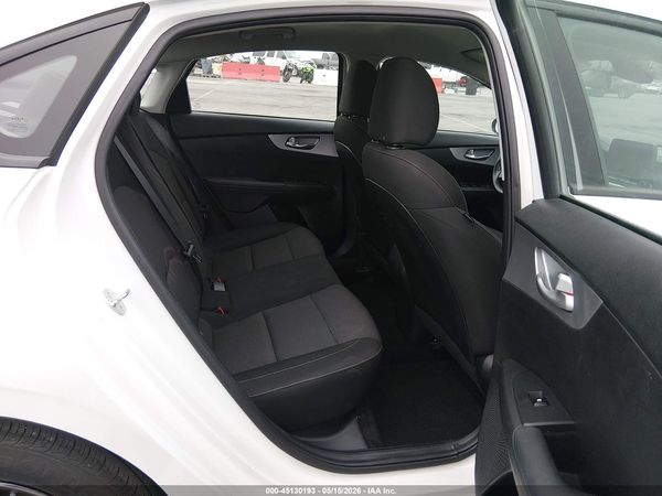 2023 KIA FORTE LXS