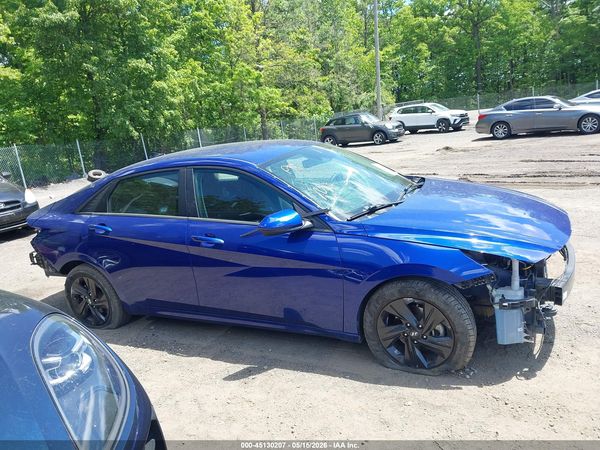 2022 HYUNDAI ELANTRA SEL