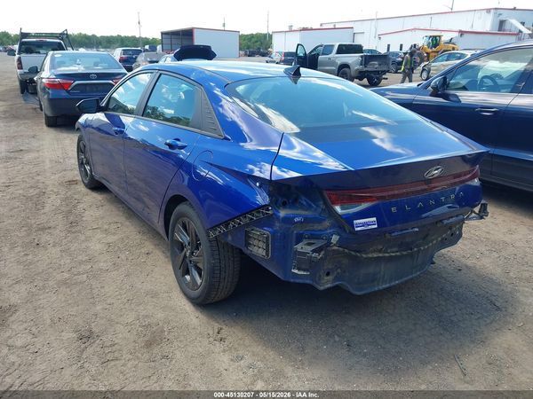 2022 HYUNDAI ELANTRA SEL