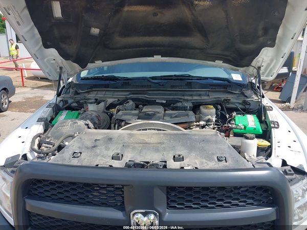 2017 RAM 3500 TRADESMAN  4X4 8' BOX