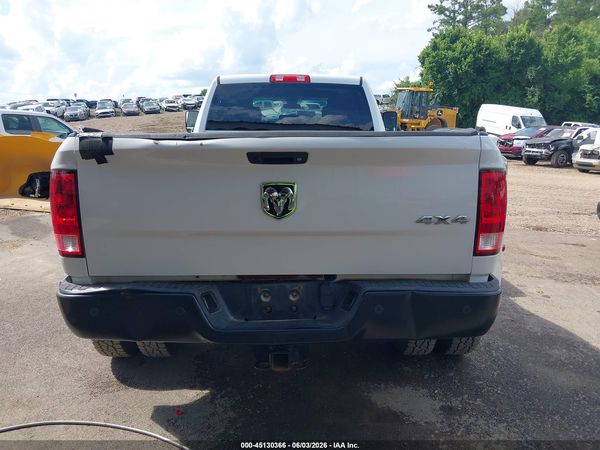 2017 RAM 3500 TRADESMAN  4X4 8' BOX