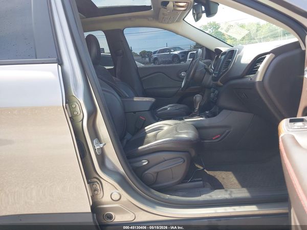 2016 JEEP CHEROKEE TRAILHAWK 4X4
