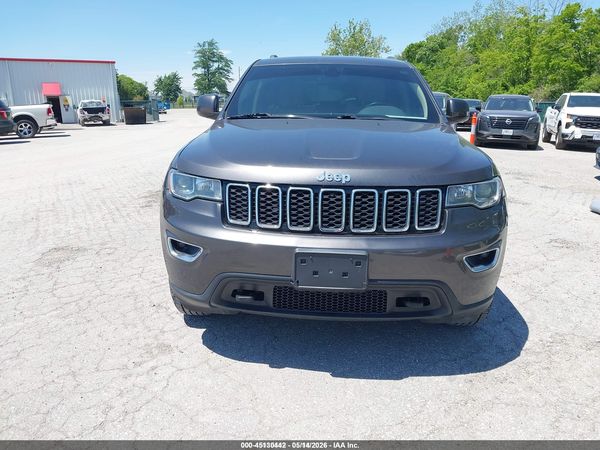 2019 JEEP GRAND CHEROKEE LAREDO E 4X4