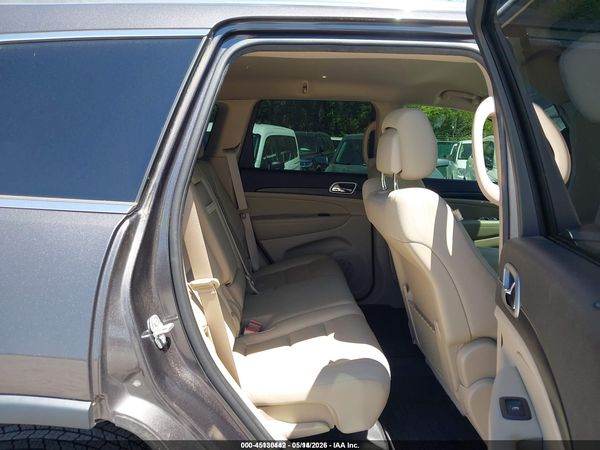 2019 JEEP GRAND CHEROKEE LAREDO E 4X4