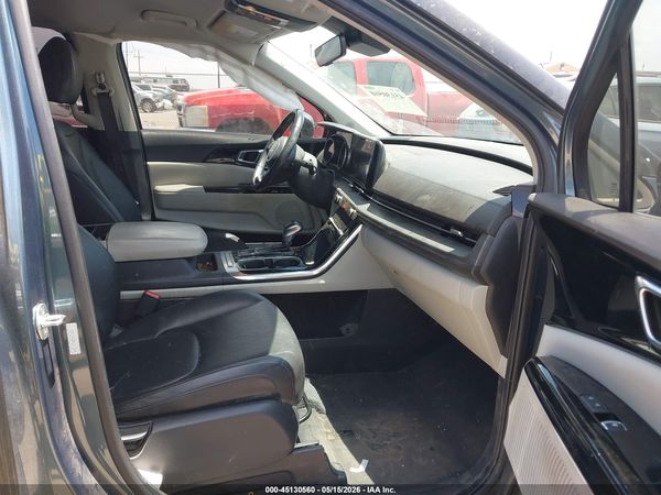 2024 KIA CARNIVAL MPV EX