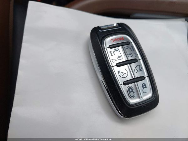 2017 CHRYSLER PACIFICA LIMITED