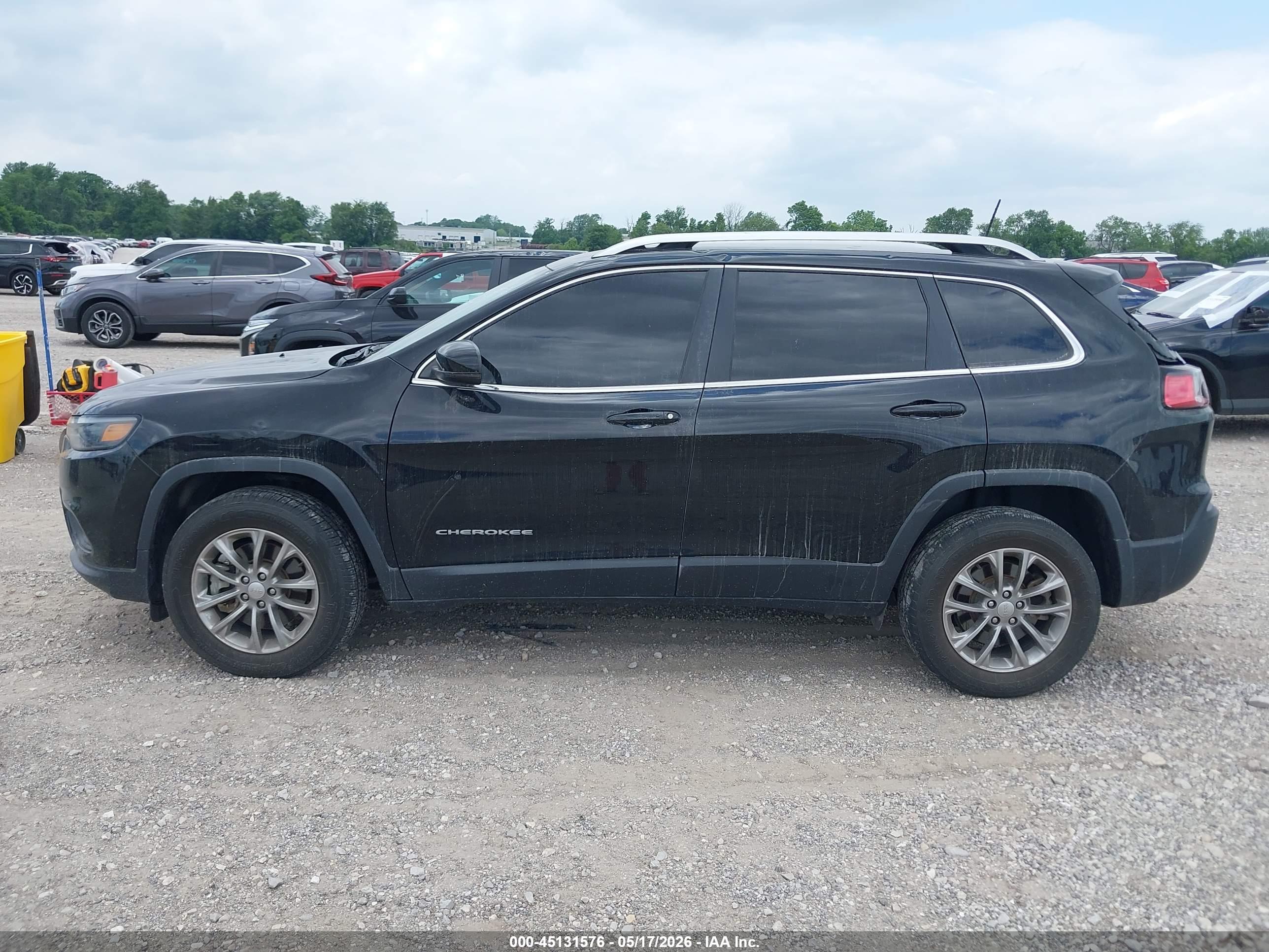2021 JEEP CHEROKEE LATITUDE LUX 4X4