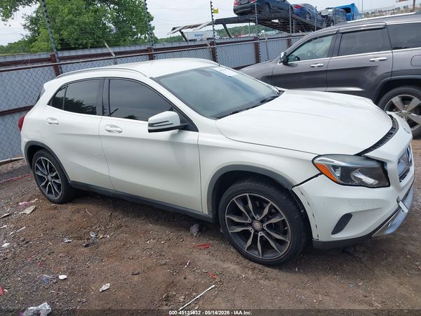 2015 MERCEDES-BENZ GLA 250 4MATIC