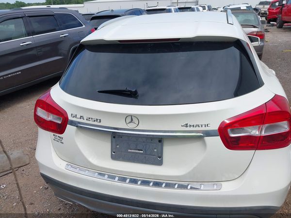 2015 MERCEDES-BENZ GLA 250 4MATIC
