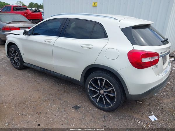 2015 MERCEDES-BENZ GLA 250 4MATIC