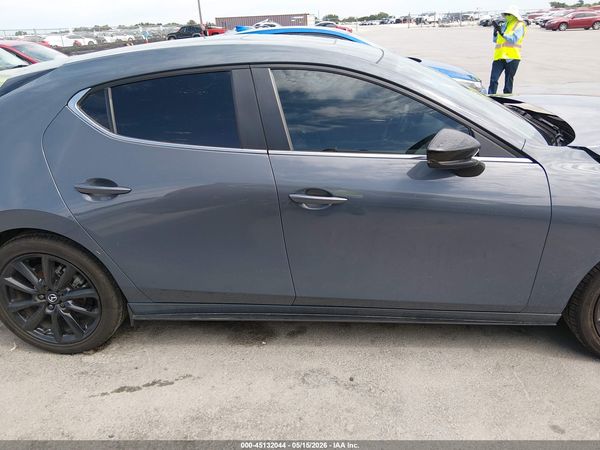 2025 MAZDA MAZDA3 2.5 S CARBON EDITION