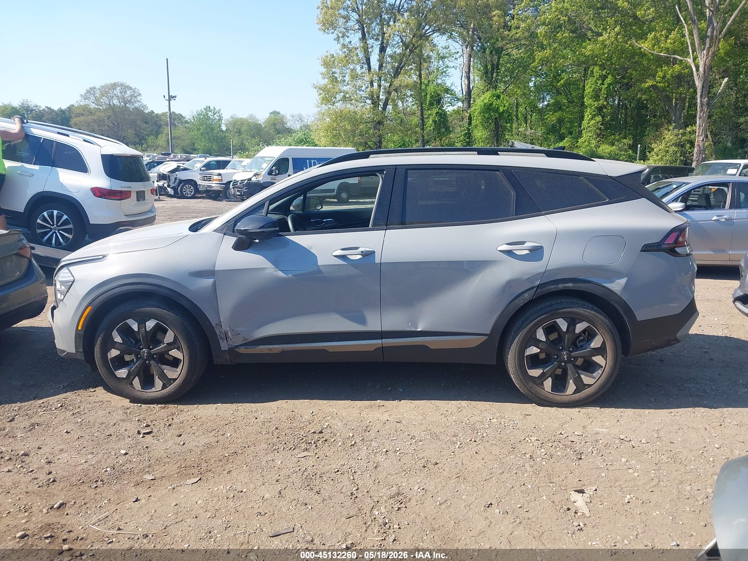 2024 KIA SPORTAGE X-LINE