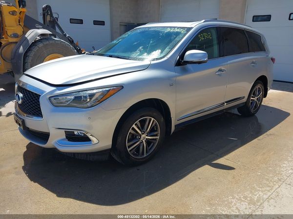 2017 INFINITI QX60 — I2