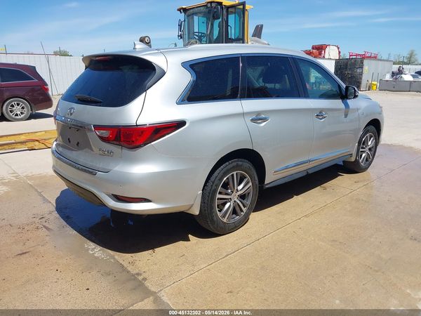 2017 INFINITI QX60 — I4