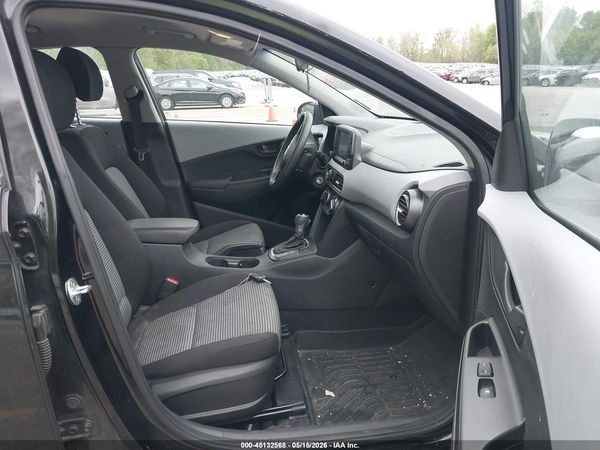 2020 HYUNDAI KONA SE
