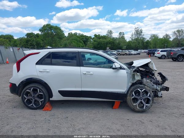 2024 KIA NIRO EX TOURING