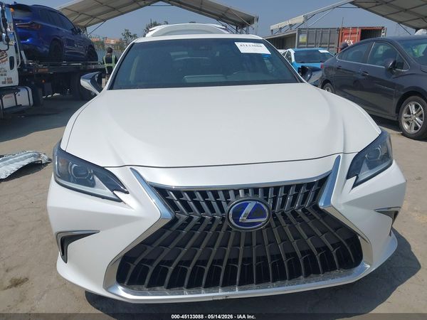 2022 LEXUS ES 300H 300h Base