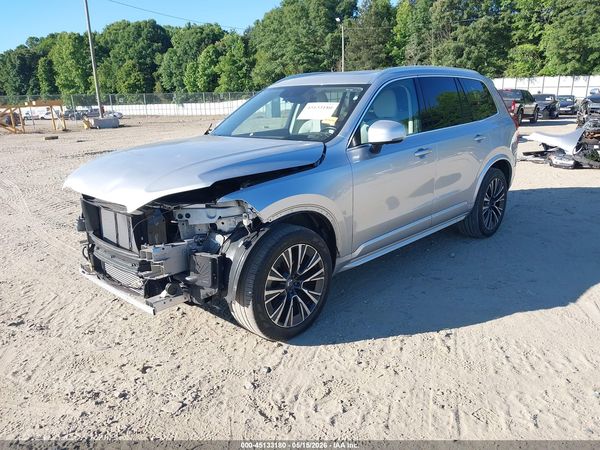 2022 VOLVO XC90 T5 MOMENTUM 7 PASSENGER