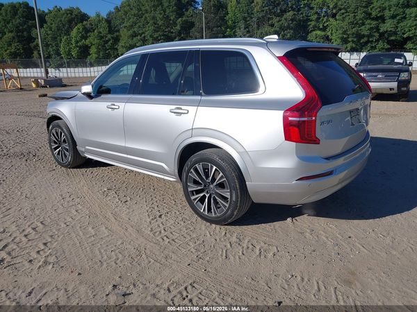 2022 VOLVO XC90 T5 MOMENTUM 7 PASSENGER