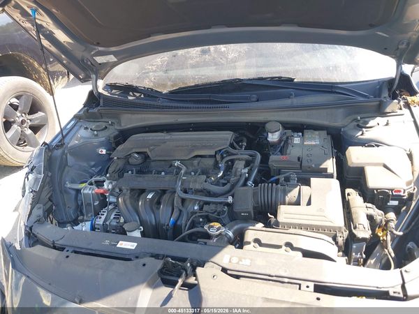 2023 HYUNDAI ELANTRA SE