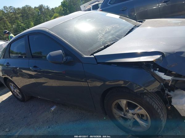 2023 HYUNDAI ELANTRA SE