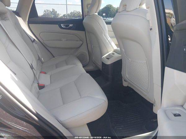 2025 VOLVO XC60 PLUG-IN HYBRID