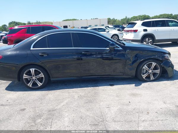 2017 MERCEDES-BENZ E 300 E300