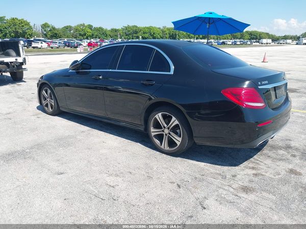 2017 MERCEDES-BENZ E 300 E300