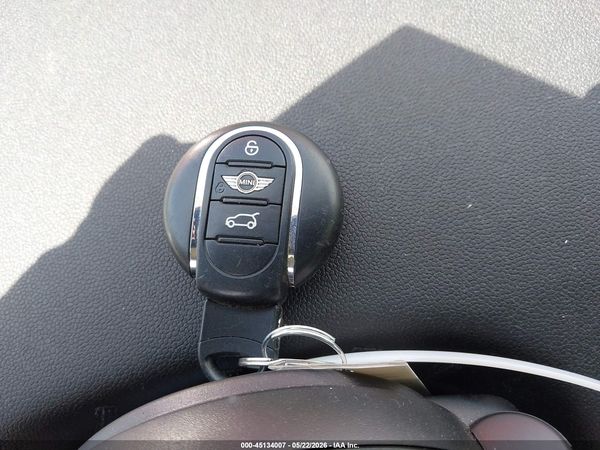 2017 MINI CLUBMAN COOPER S