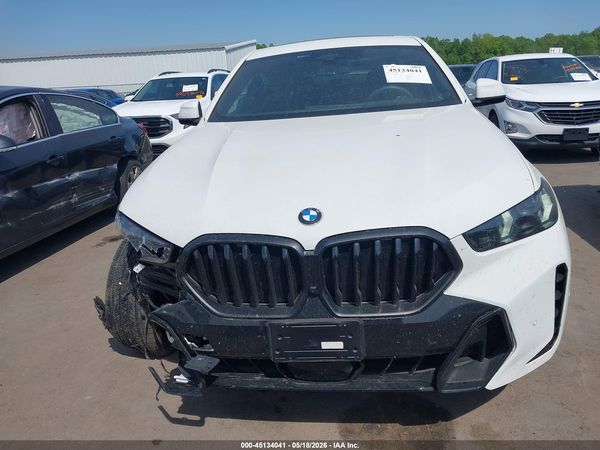 2025 BMW X6 XDRIVE40I