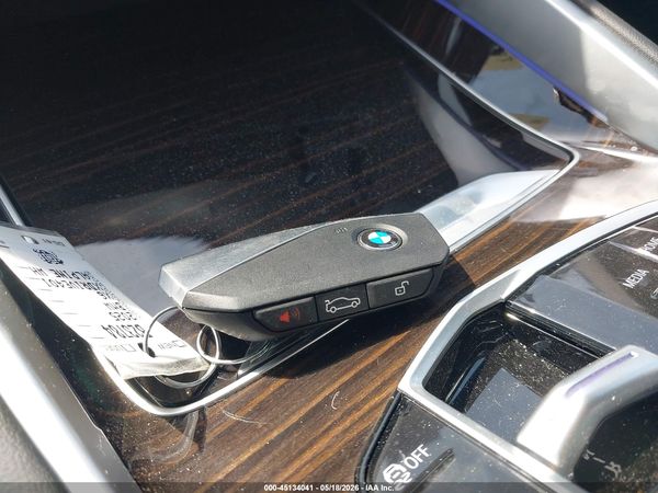 2025 BMW X6 XDRIVE40I