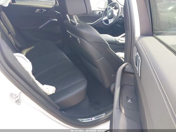 2025 BMW X6 XDRIVE40I