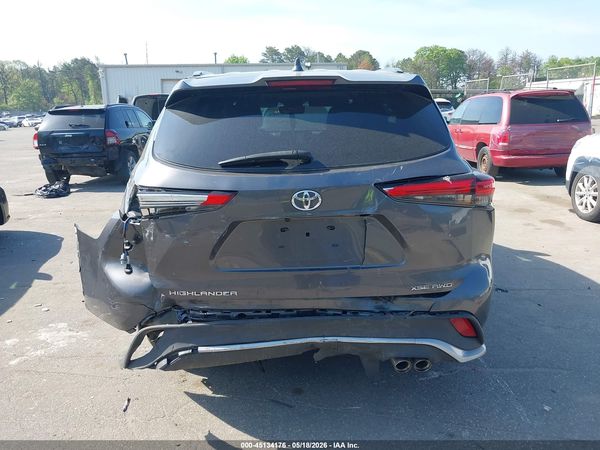 2021 TOYOTA HIGHLANDER XSE