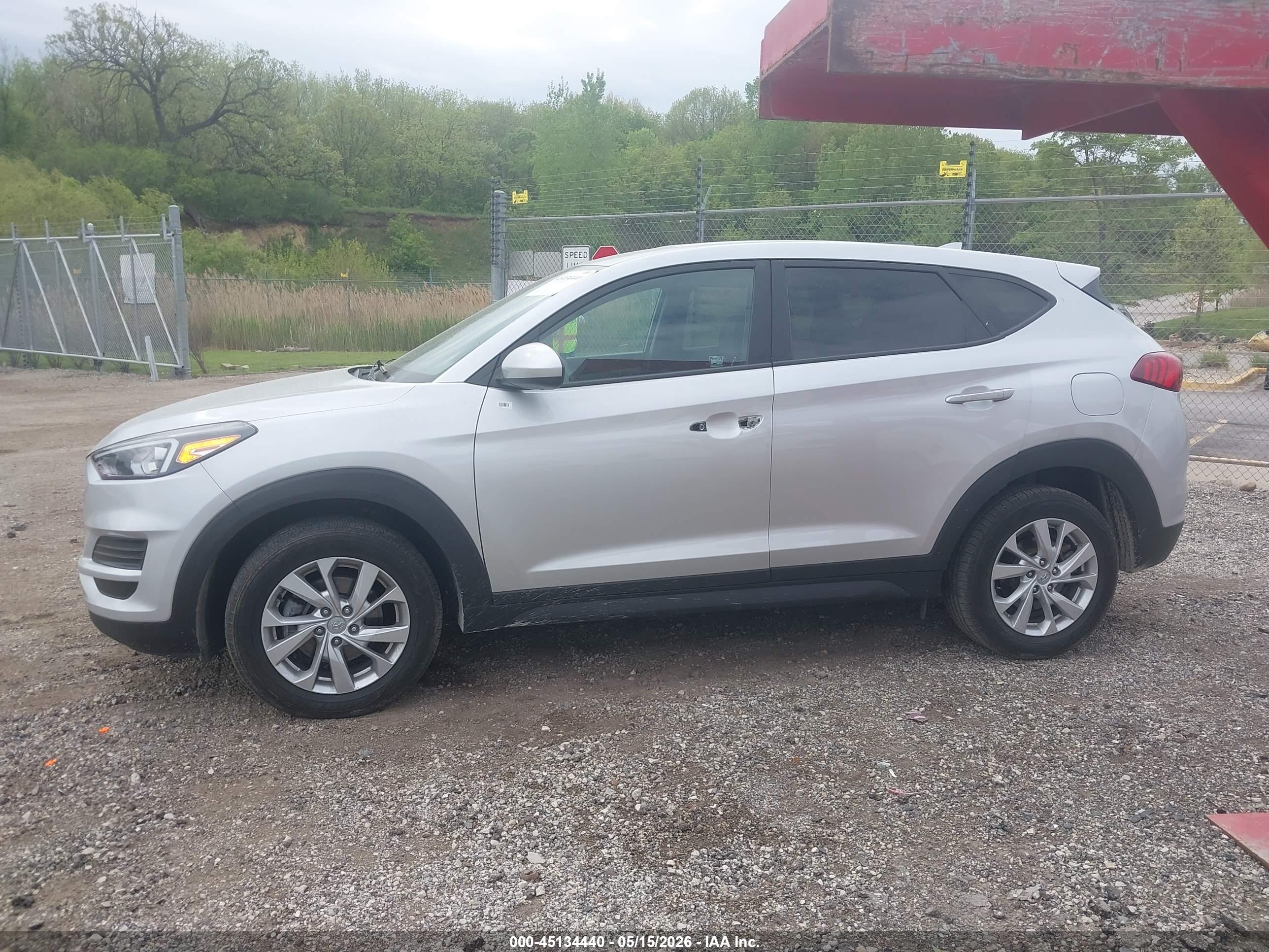 2019 HYUNDAI TUCSON SE