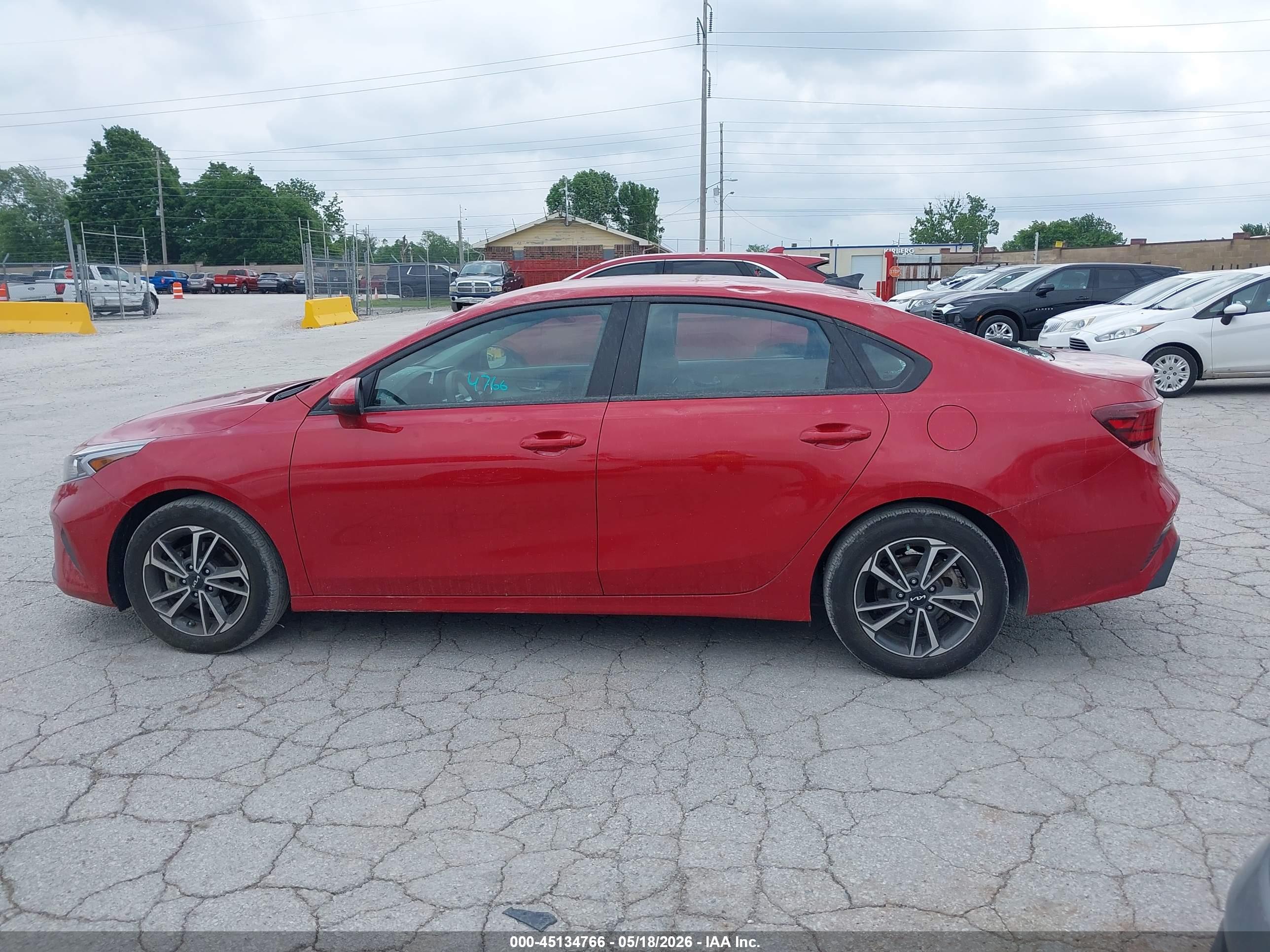 2022 KIA FORTE LXS