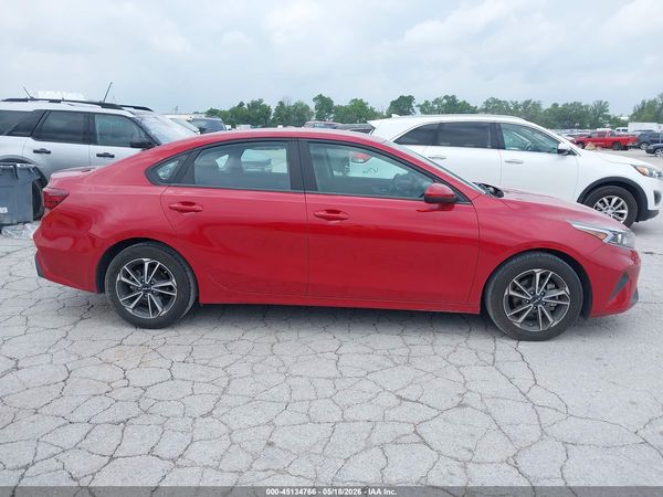 2022 KIA FORTE LXS