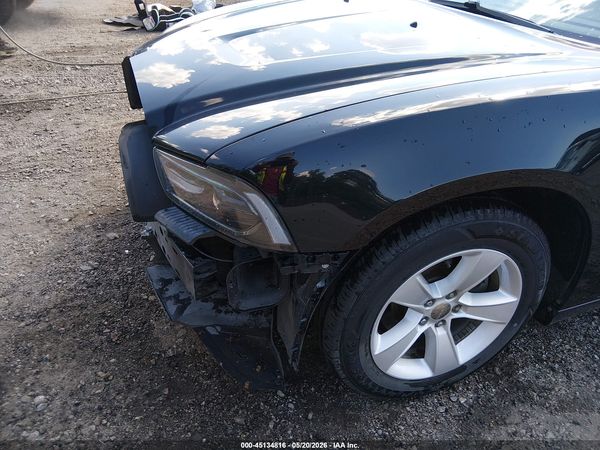 2014 DODGE CHARGER SE