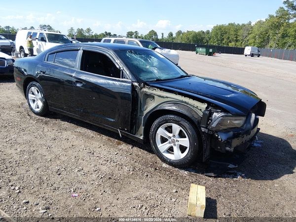 2014 DODGE CHARGER SE